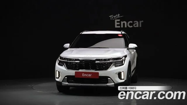 Kia Seltos Бензин 1.6 турбо 2WD — Фото автомобиля 3