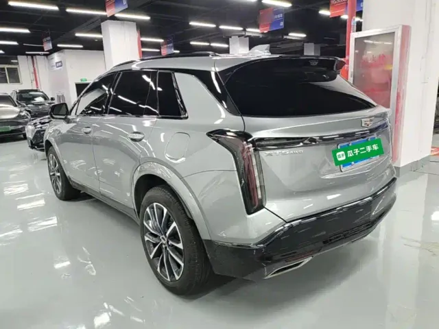 Cadillac XT5 — Фото автомобиля 4