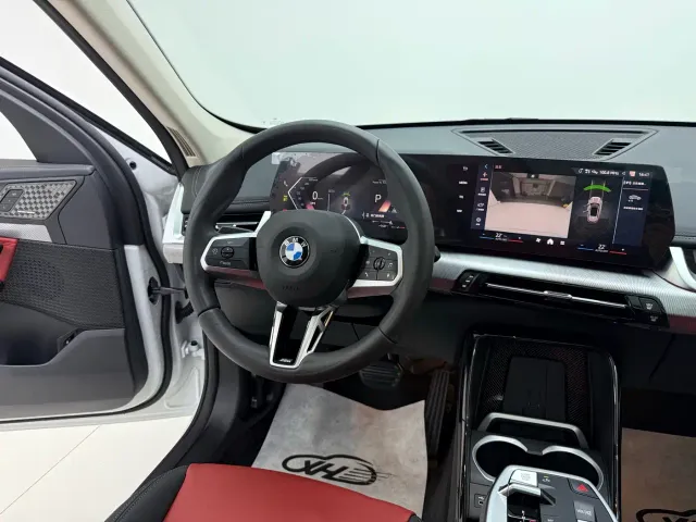 BMW X1 — Фото автомобиля 10