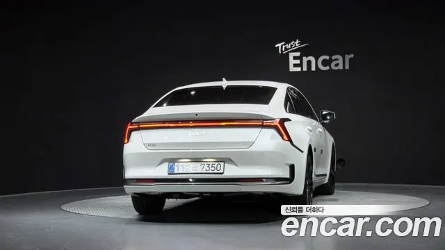 Kia K8 The New K8 2.5 Бензин 2WD — Фото автомобиля 3