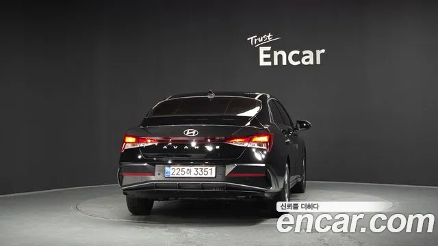 Hyundai AVANTE Modern — Фото автомобиля 4