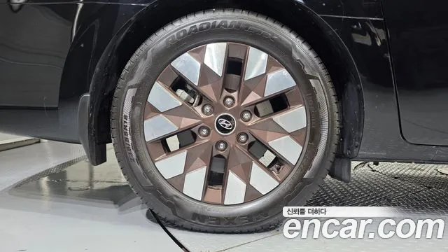 Hyundai Staria — Фото автомобиля 5