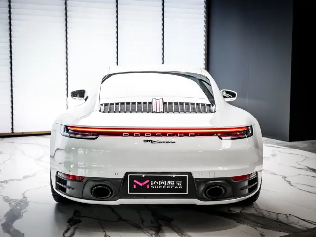 Porsche 911 — Фото автомобиля 4
