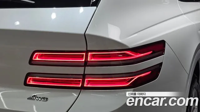 Genesis GV80 — Фото автомобиля 8
