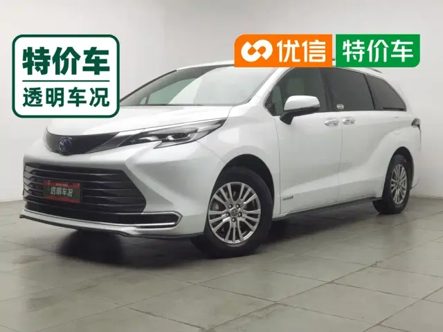 Фотография автомобиля — Toyota Sienna