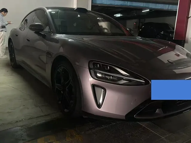 Xiaomi SU7 — Фото автомобиля 5