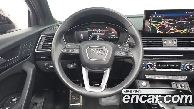 Audi Q5 45 TFSI quattro Premium — Фото автомобиля 12
