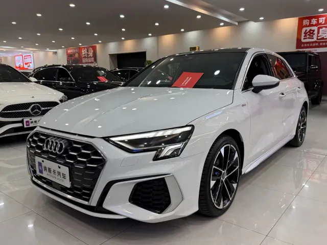 Фотография автомобиля — Audi A3