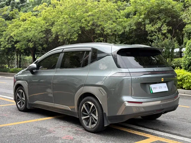 GAC Aion Y — Фото автомобиля 4