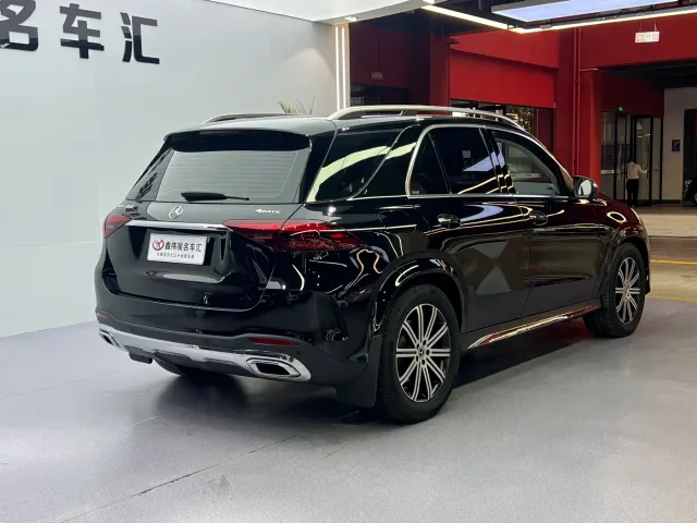 Mercedes-Benz GLE-Class — Фото автомобиля 16