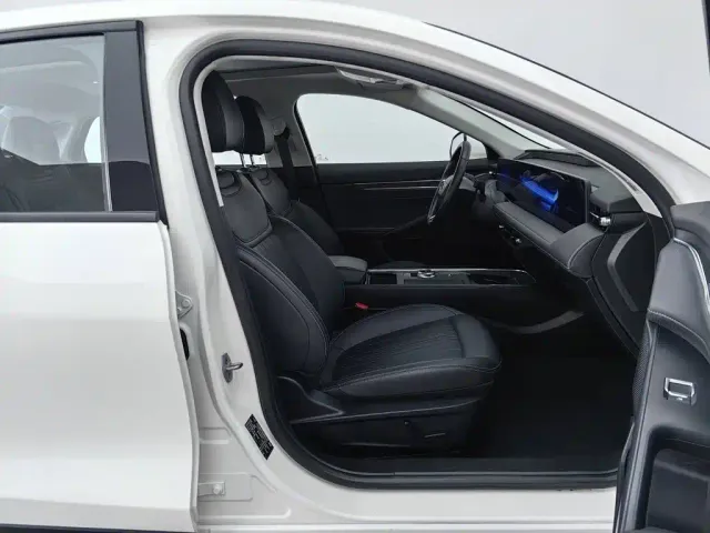 Ford Mondeo — Фото автомобиля 23