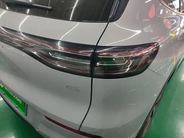 Geely Galaxy E5 — Фото автомобиля 7