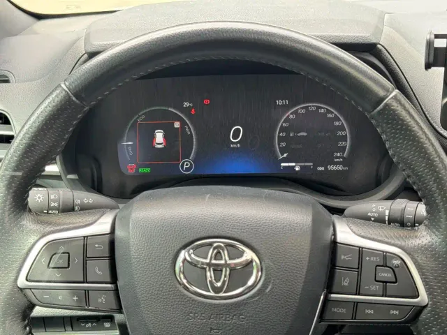 Toyota Sienna — Фото автомобиля 22
