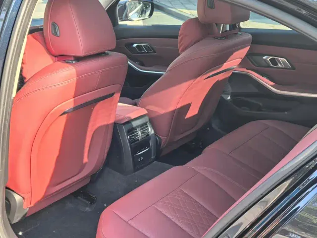 BMW 3 Series — Фото автомобиля 7