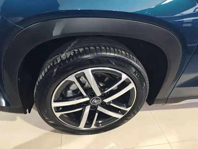 BYD Song L DM-i — Фото автомобиля 22