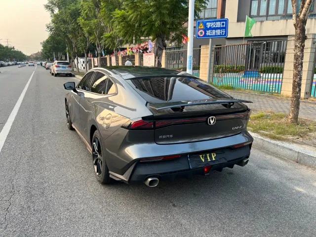 Changan UNI-V — Фото автомобиля 7