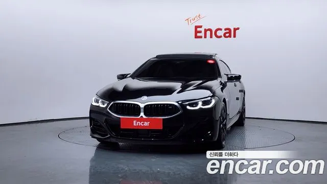 BMW 8 Series G15 — Фото автомобиля 3