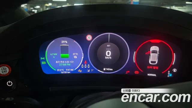 Porsche Macan — Фото автомобиля 7