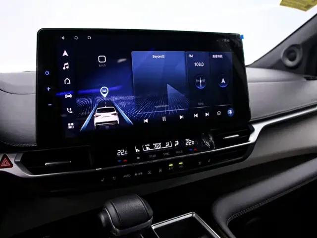 Toyota Sienna — Фото автомобиля 8