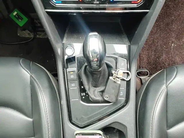 Volkswagen Tharu — Фото автомобиля 13