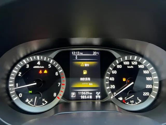 Nissan Terra — Фото автомобиля 6