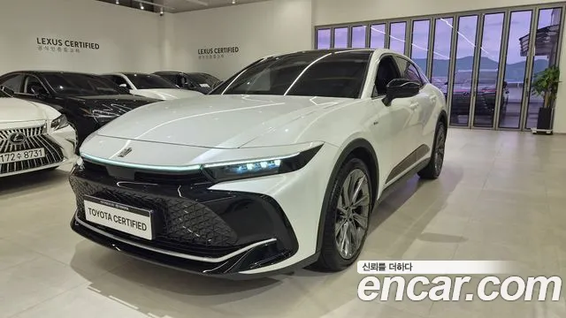 Фотография автомобиля — Toyota Crown