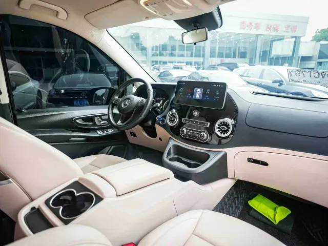 Mercedes-Benz Vito — Фото автомобиля 6
