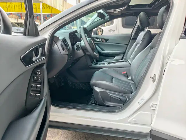 Mazda CX-4 — Фото автомобиля 15
