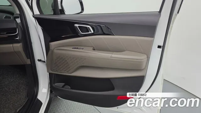 Kia Carnival 4th Gen — Фото автомобиля 13