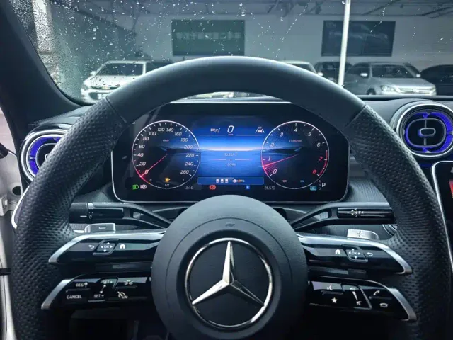 Mercedes-Benz C-Class — Фото автомобиля 6