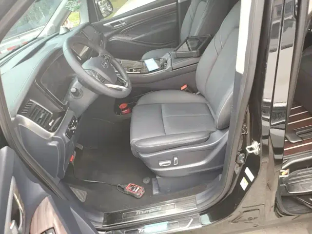 GAC Trumpchi M8 — Фото автомобиля 14