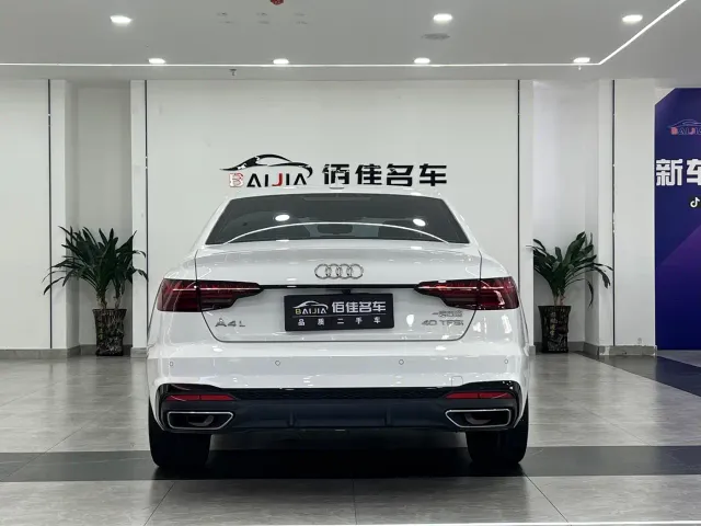 Audi A4L — Фото автомобиля 6