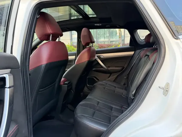Geely Binyue 2021 Model 1.5TD DCT Star Glory Edition — Фото автомобиля 9