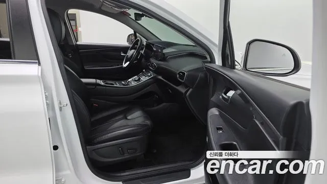 Hyundai Santa Fe New — Фото автомобиля 16