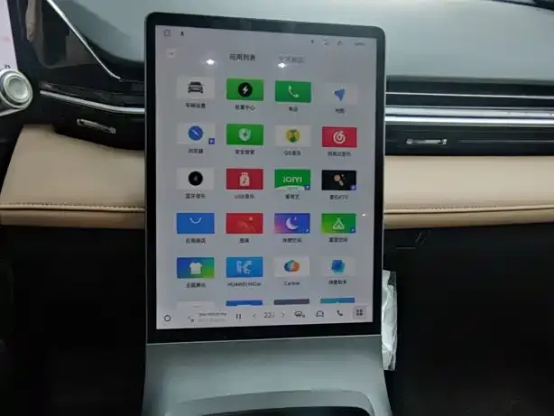 Geely Galaxy L6 — Фото автомобиля 14