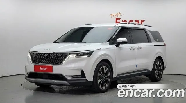 Фотография автомобиля — Kia Carnival Generation 4
