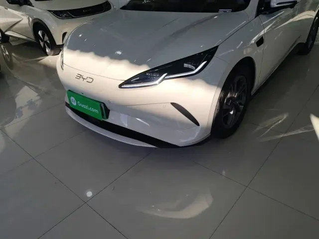 BYD Seal 06 — Фото автомобиля 23