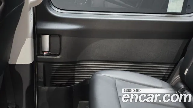 Hyundai Staria — Фото автомобиля 13