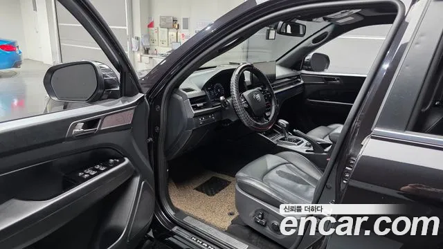 KG_Mobility_Ssangyong Rexton Новый Rexton Sport Khan Дизель 2.2 4WD — Фото автомобиля 8