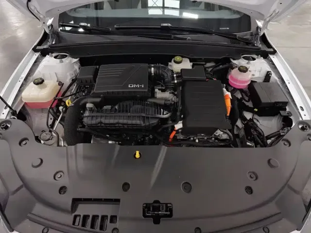 BYD Qin PLUS — Фото автомобиля 6