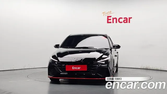 Hyundai AVANTE — Фото автомобиля 3