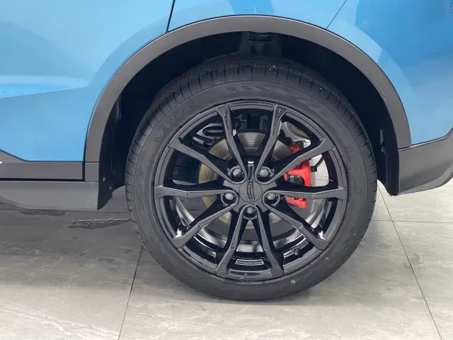 Geely Emgrand S — Фото автомобиля 19