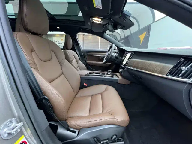 Volvo V90 — Фото автомобиля 18