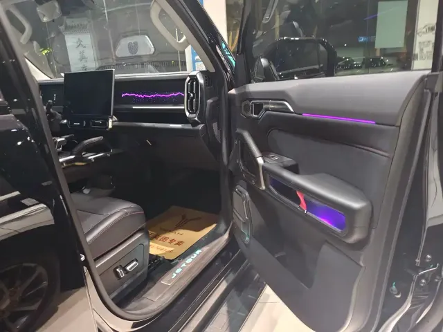 Jetour T2 — Фото автомобиля 4