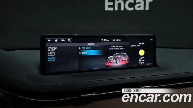 Genesis GV70 — Фото автомобиля 25