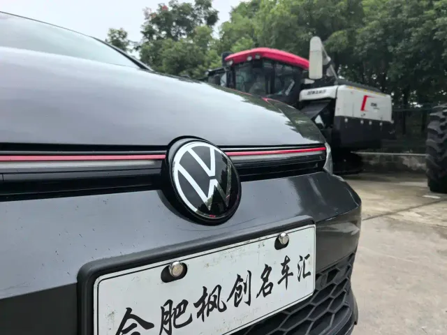 Volkswagen Golf GTI — Фото автомобиля 6