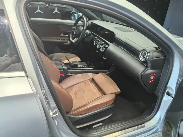 Mercedes-Benz A-Class — Фото автомобиля 20