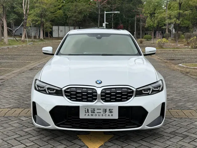 BMW 3 Series — Фото автомобиля 2