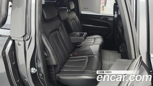 KG_Mobility_Ssangyong Rexton Новый Rexton Sport Khan Дизель 2.2 4WD — Фото автомобиля 10