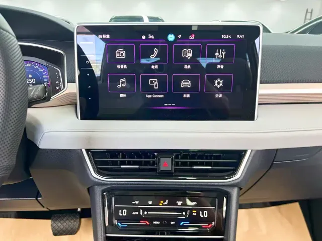 Volkswagen Tharu — Фото автомобиля 17